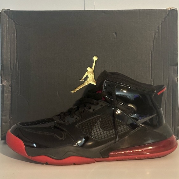 Jordan Mars 270 - Picture 1 of 8